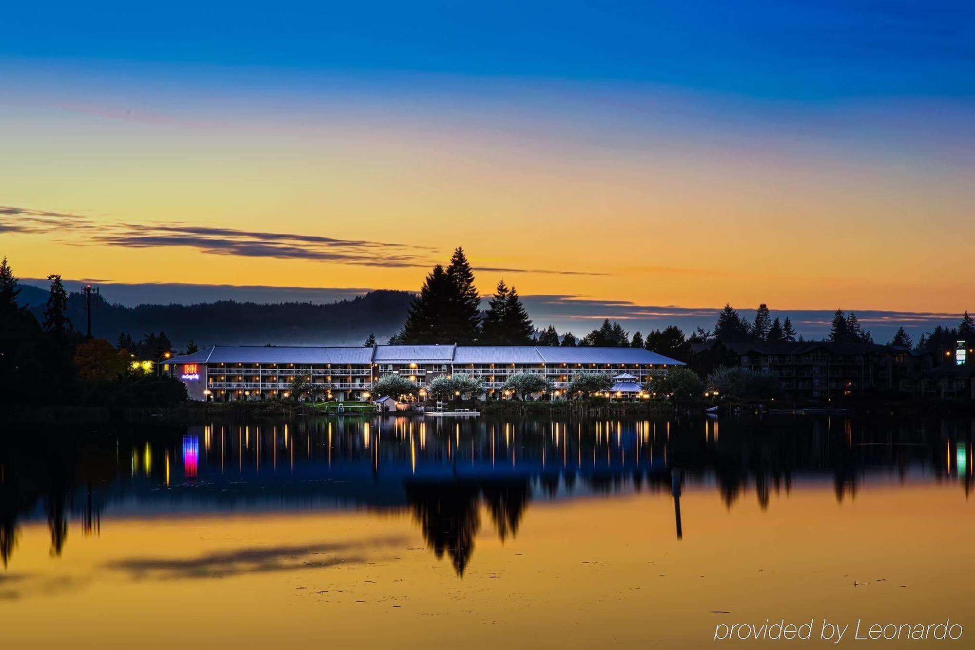 Inn On Long Lake Nanaimo Eksteriør billede